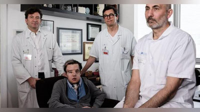 'Fransiyada bir odamning yuzi ikki marta almashdi (Video)'ning rasmi