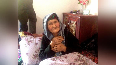 'Yuz yoshli onaxonga tug`ilganlik guvohnomasi berildi'ning rasmi