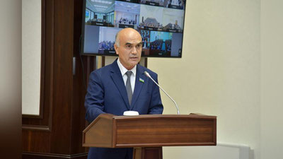 'Senatorlar parlament so`roviga berilgan javobdan qoniqmadi'ning rasmi