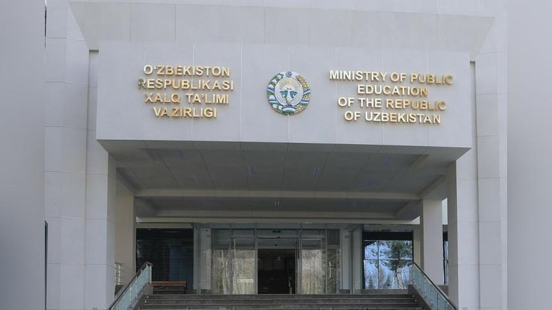 '2245 та мактабда спорт зали мавжуд эмас — Халқ таълими вазирлиги'ning rasmi