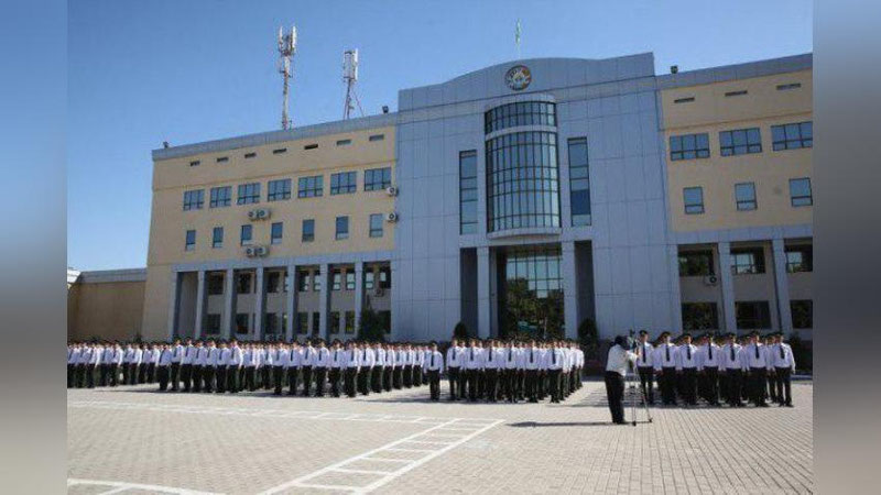 'Bojxona instituti qayta tashkil etildi'ning rasmi