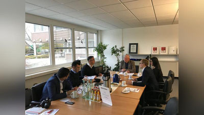 'FHDYo arxiv hujjatlarini qo`lda izlashdan voz kechiladi'ning rasmi