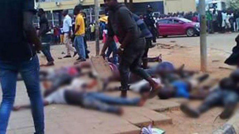 'Angolada futbol stadionidagi tiqilinchda 17 kishi halok bo`ldi'ning rasmi