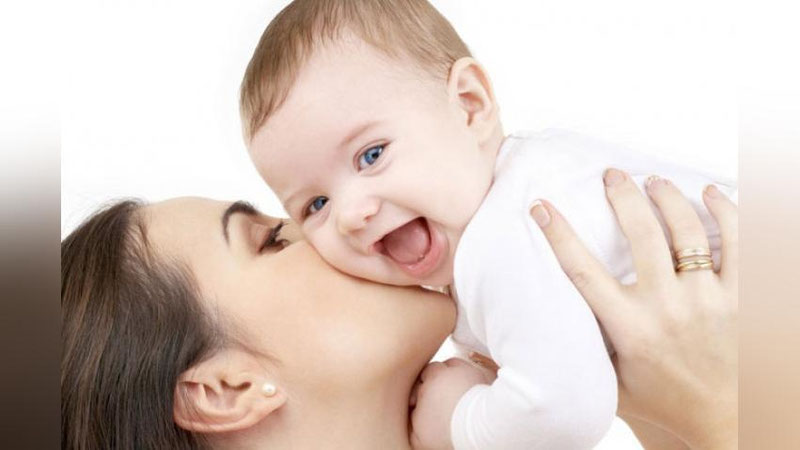 '​EMIZIKLI AYoLLAR UChUN FOYDALI NONUShTA'ning rasmi