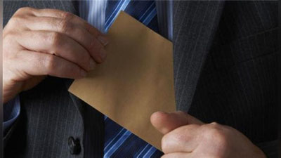 'Политехника институти ўқитувчиси пора олаётганда қўлга тушди'ning rasmi