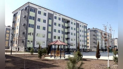 'Toshkentda hududiy arxitektura va shaharsozlik kengashi qarorini olmagan ko`p qavatli uy sotuvga qo`yildi. Hokimlik fuqarolarni ogohlantirdi'ning rasmi