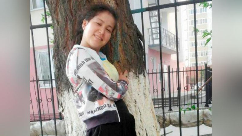 Ukraina pornosini tomosha qiling Yigit tezda qizni jinsiy aloqa qilishga kondira oldi