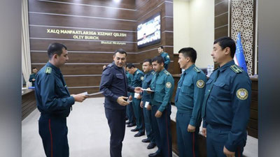 'Samarqandda 20 ga yaqin IIB xodimi pul mukofotlari bilan taqdirlandi'ning rasmi