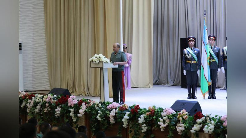 'Muddatidan oldin harbiy unvon va qimmatbaho sovg`alar: “ArMI – 2019” g`oliblari munosib taqdirlandi'ning rasmi