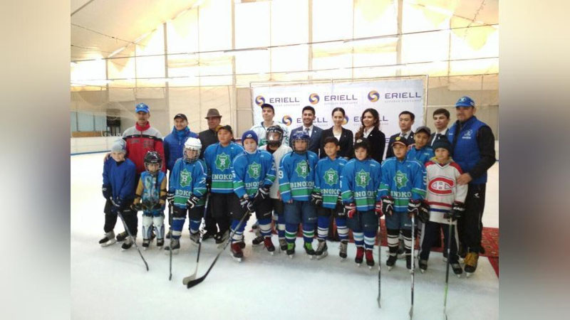 'TARIXDA BIRINChI MARTA: YoSh XOKKEYChILARGA MAMLAKAT PREZIDENTI NOMIDAN SOVG`ALAR TOPShIRILDI'ning rasmi