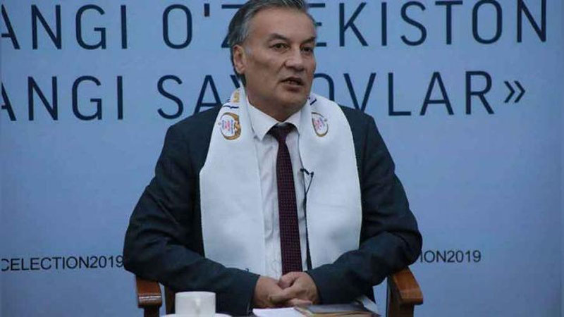 'Partiya gazetasiga yangi bosh muharrir keldi'ning rasmi