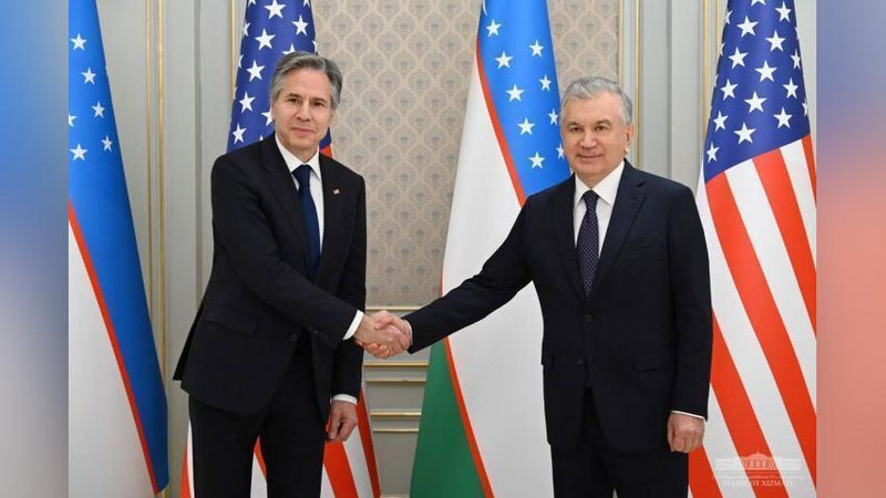 'Shavkat Mirziyoev AQSh davlat kotibini qabul qildi'ning rasmi