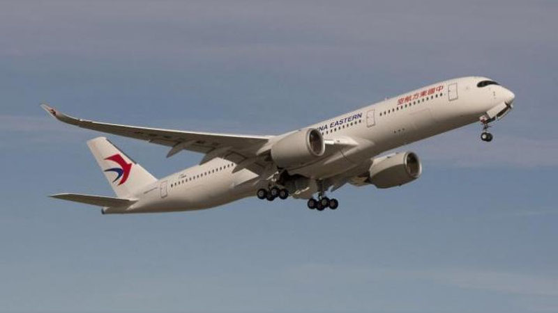 '«China Eastern Airlines»га тегишли Boeing 737 йўловчи самолёти Хитой жанубида ҳалокатга учради.'ning rasmi