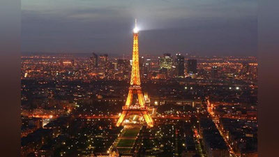 Изрображение 'Эйфелева башня стала выше на 6 метров (видео)'