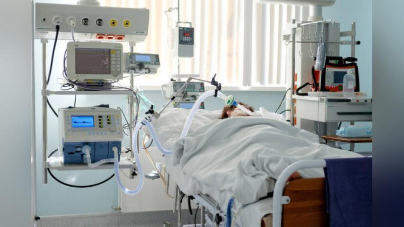 'Qarshi shahridagi shifoxonada koronavirusga chalinib, og`ir ahvolda yotgan bemorga etarli e`tibor qaratilmayotganligi tanqid qilindi'ning rasmi