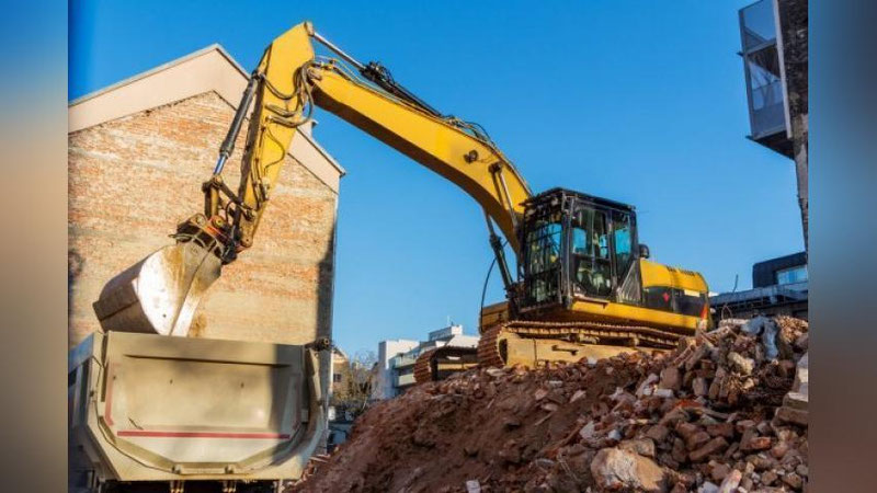 'Uxlab o`tirib, ovoz berayotgan tuman kengashi deputatlari ham uyg`onishi kerak -- Rasul Kusherbaev'ning rasmi