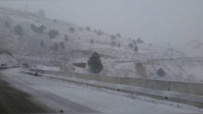 Изрображение 'ГОРНЫЕ ДОРОГИ УЗБЕКИСТАНА ЗАСЫПАЛО СНЕГОМ (ФОТО)'