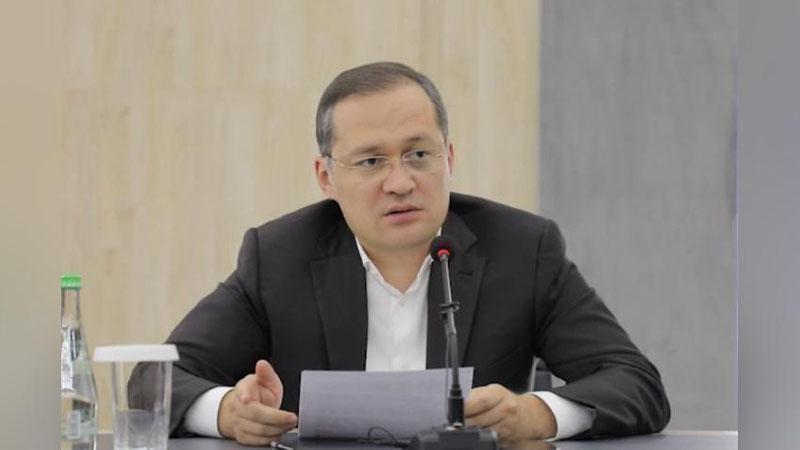 'Komil Allamjonov “nima uchun munosabat bildirmayapsiz” deganlarga javob qaytardi'ning rasmi