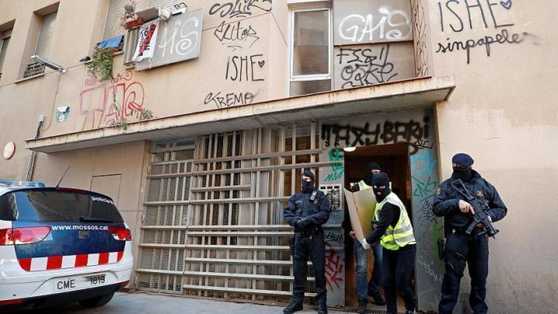 'Ispaniyada terrorchilikda gumon qilinayotgan shaxslar qo`lga olindi 'ning rasmi