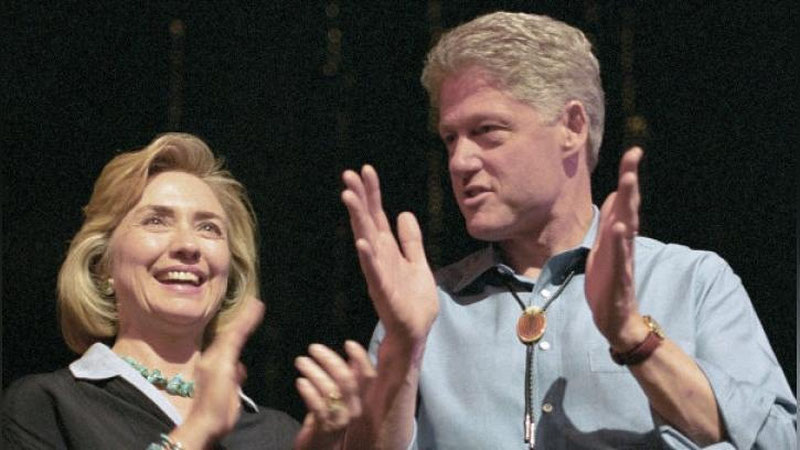 Изрображение 'СМИ: ЧЕТА КЛИНТОНОВ РАЗВОДИТСЯ'