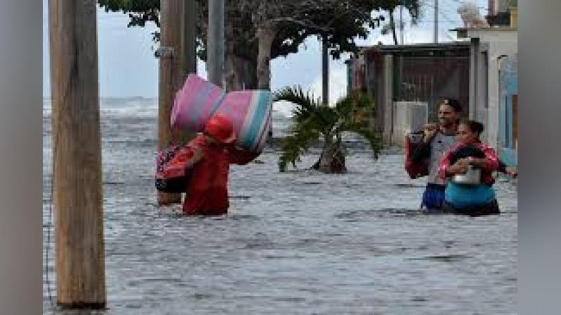 'Kubada suv toshqinlari kuzatilmoqda 'ning rasmi