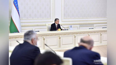 'Bu - siyosatimizga xiyonat — Shavkat Mirziyoev ayrim rahbarlar faoliyati haqida'ning rasmi