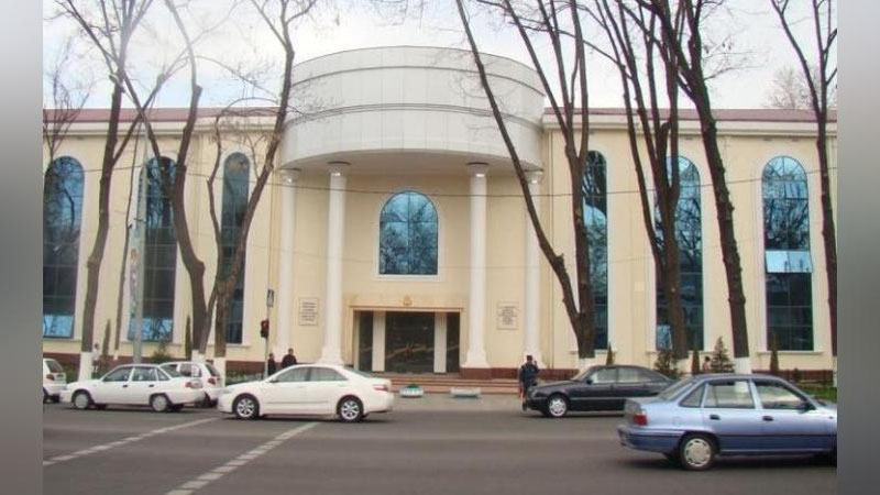 '​Bir nechta ta`lim muassasalari Xalq ta`limi vazirligidan Madaniyat vazirligiga o`tdi'ning rasmi