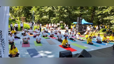 'Тошкентдаги Ботаника боғида Халқаро йога кунини нишонланди'ning rasmi