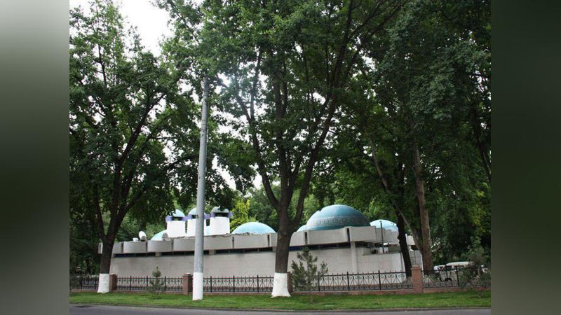 Изрображение 'В сквере у «Голубых куполов» планируется построить комплекс «Истиклол»'