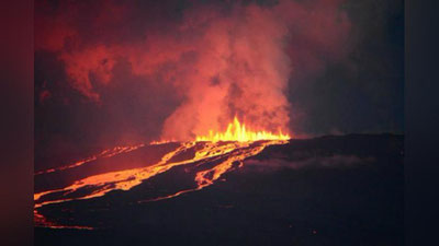 'Galapagos orolida yangi vulqon  o`z harakatini boshladi 'ning rasmi