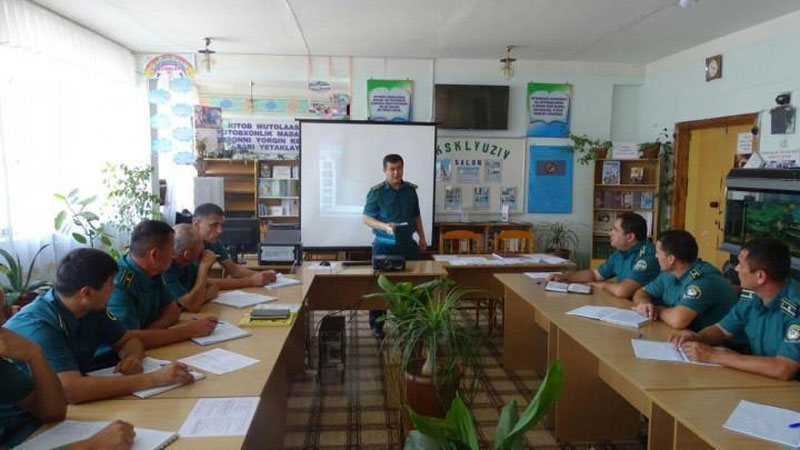 'Ichki ishlar xodimlarining malakasi oshirilmoqda'ning rasmi
