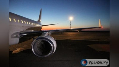 'O`zbekistondan Moskvaga uchayotgan samolyot Orenburg aeroportiga favqulodda qo`nishga majbur bo`ldi'ning rasmi