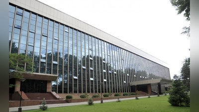 'Tashqi ishlar vazirligi boshqa binoga ko`chib o`tmoqda'ning rasmi