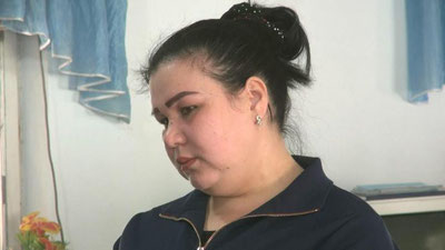 'Қашқадарёда аёл фарзандининг танасига ёндиргич билан  жароҳат етказиб, камига устига туз сепган (видео)'ning rasmi