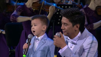 '"Ko`p bolalardan qo`shiq aytib ber-chi, deb so`rasak, ruscha yoki evropacha qo`shiq aytib beradi"'ning rasmi