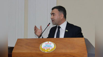 'Deputat kontrakt oshishini keskin tanqid qilib chiqdi'ning rasmi