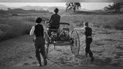 'Mercedes-Benz ilk avtosayohatni qayta tikladi (Video)'ning rasmi