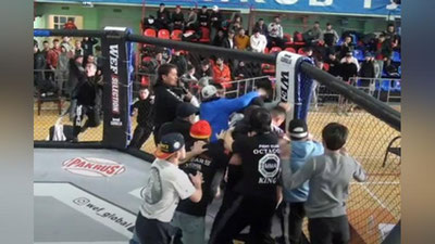 Изрображение 'Боец из Узбекистана спровоцировал массовую драку на турнире в Москве (видео)'