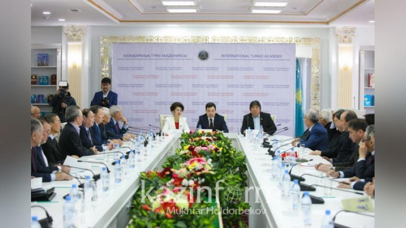 'Ostonada Chingiz Aytmatov yubileyi nishonlandi'ning rasmi