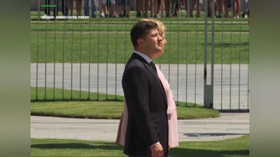 Изрображение 'Канцлер ФРГ объяснила свою дрожь на встрече с Зеленским'