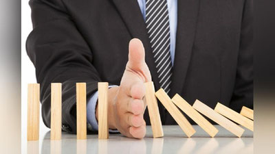 'Senat "Manfaatlar to`qnashuvi to`g`risida"gi qonunni ma`qulladi'ning rasmi