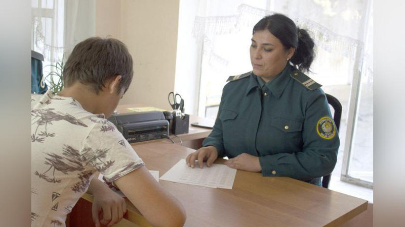 'Maxsus reportaj: huquqbuzar bolalarning fikrini o`zgartirishga qanday erishish mumkin?'ning rasmi
