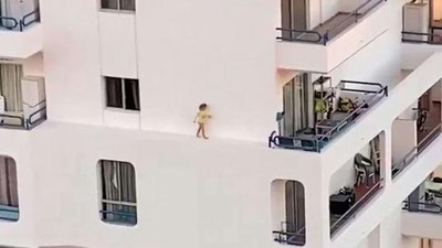 Изрображение 'Пугающие кадры: ребенок прогулялся по карнизу пятого этажа'