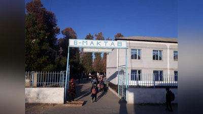 'Qashqadaryodagi unutilgan maktab binosi tez orada o`pirilib tushadi. Unda bolalar o`qimoqda... (Fotofakt)'ning rasmi