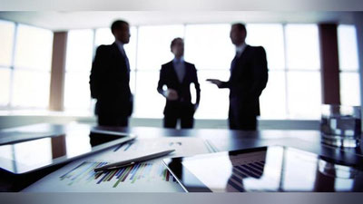 'Mahalla raisini faoliyatiga oid bo`lmagan majlisga chaqirgan mansabdor jarimaga tortiladi'ning rasmi