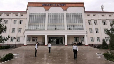 'Akademik liseylarga kirish imtihonlari sanasi aniq bo`ldi, hujjatlar qabul qilishga yana 10 kun qo`shib berildi'ning rasmi