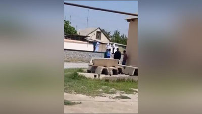 'Андижонда юк поезди фуқарони босиб кетди (видео)'ning rasmi