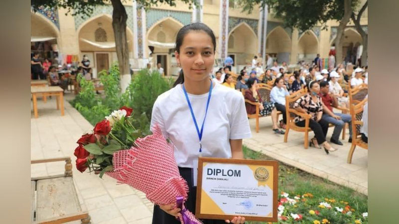 'So`nggi 12 yilda ilk bor Matematika fan olimpiadasining respublika bosqichida o`quvchi qiz g`oliblikni qo`lga kiritdi'ning rasmi
