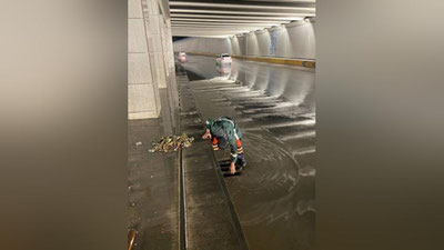 'Shaharda nimalar suv toshirdi? Hokimlik Toshkentda atigi bir necha soat yoqqan yomg`ir keltirib chiqargan muammolar haqida ma`lum qildi'ning rasmi