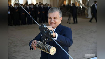 Изрображение 'Президент заложил первый камень в фундамент новой медно-обогатительной фабрики (фото)'